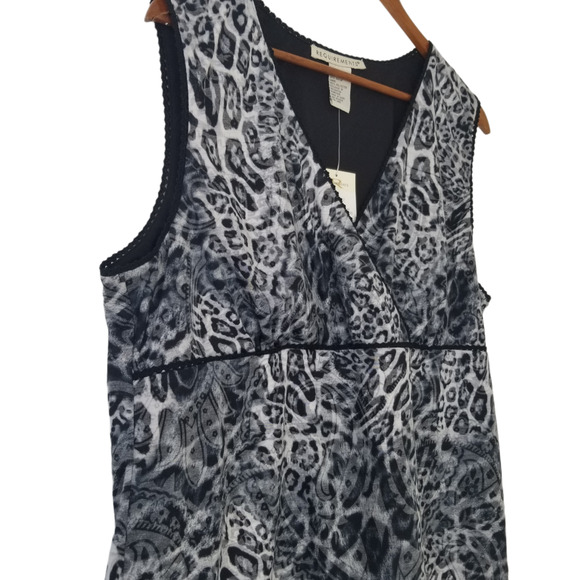 REQUIREMENTS Sleeveless blouse Leopard Print, V-Neck - Size XL - Picture 4 of 5